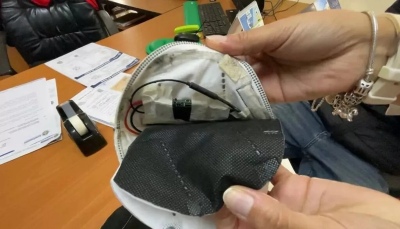 Tres j&oacute;venes quisieron hacer trampa utilizando sus barbijos