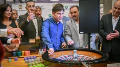 Kiciloff lanz&oacute; la primera bola de 2023 del Casino de Mar del Plata