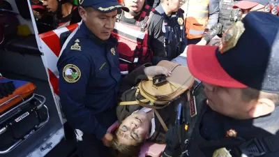 M&eacute;xico: un muerto y al menos 60 heridos en un brutal choque de trenes