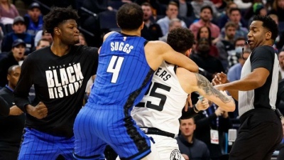 A las pi&ntilde;as en la NBA: pelea en Orlando vs Minnesota termin&oacute; con cinco expulsados