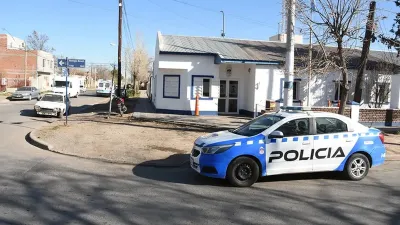 Un hombre fue al taller a buscar su auto porque no se lo entregaban y muri&oacute; apu&ntilde;alado por el mec&aacute;nico