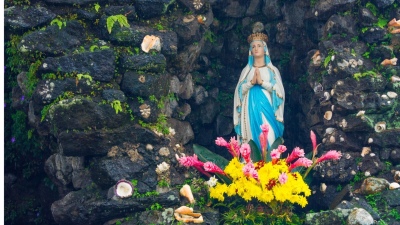 D&iacute;a de la Virgen de Lourdes, la Virgen que apareci&oacute; 18 veces