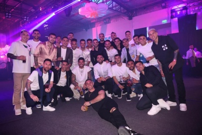 La Selecci&oacute;n disfrut&oacute; de otra noche de m&uacute;sica, baile y festejos