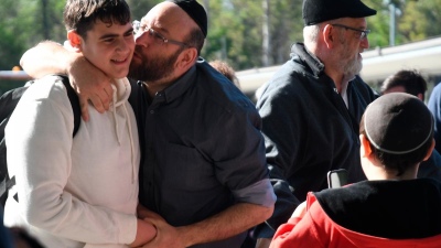 Lleg&oacute; el cuarto vuelo con argentinos repatriados de Israel