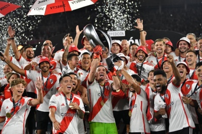 River le gan&oacute; 2-1 a Estudiantes y se consagr&oacute; campe&oacute;n de la Supercopa Argentina