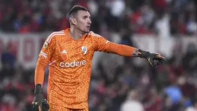 De Arruabarrena, el uruguayo que podr&iacute;a custodiar el arco de River Plate