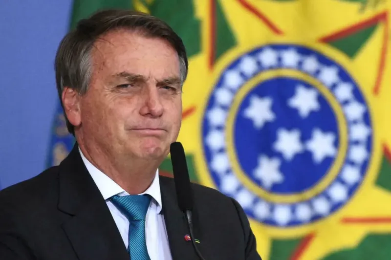 Bolsonaro indulta a militares acusados por masacre carcelaria