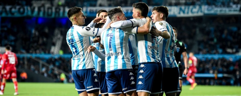 Racing goleó a Ñublense en la Copa Libertadores